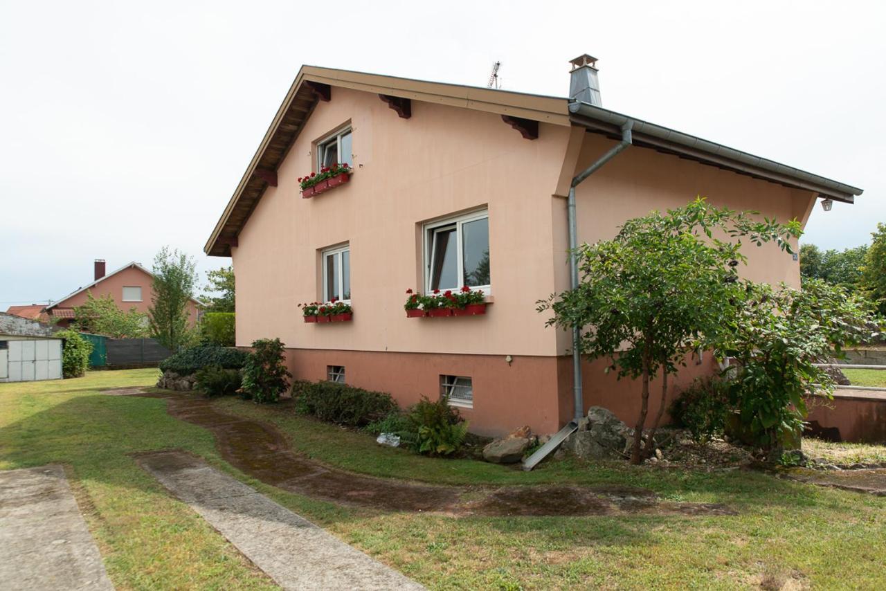Gite Au Coeur De L'Alsace Maison Gatsby Staffelfelden Exterior foto